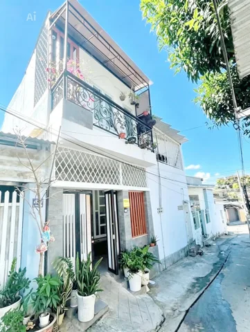 💰💰Bán Nhà 2 Tầng-2 Mặt Đường Dương Vân Nga Gần Chợ Vĩnh Hải, Gần Biển Hòn Chồng, Phường Bắc Nha Trang💰💰
🏠 DT 44,5m2 (Ngang 4,2m )
✅Gồm: 2 PN, 2 WC, Phòng Khách , Bếp, để lại toàn bộ nội thất 
✅ Vị Trí : Cách Chợ Vĩnh Hải 300m, Cách biển Hòn Chồng 4 phú