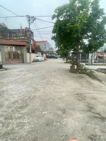chính chủ bán đất, gần trường học, vị trí đẹp để kinh doanh