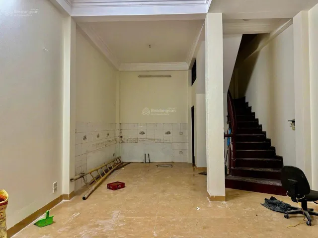 Cho Thuê Nhà Ngõ 152 Võ Chí Công - Tây Hồ 45M² 4 Tầng - Ngõ 2 Ô Tô Tránh - Phù Hợp Kinh Doanh VP... Giá Thuê 20tr