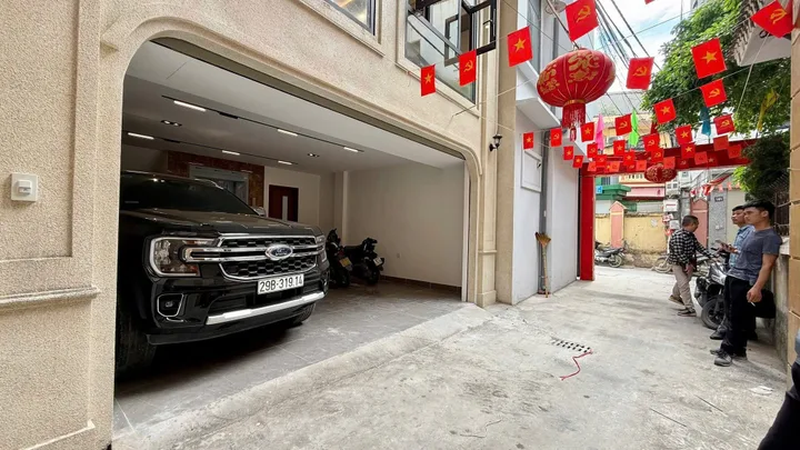 🏡 BÁN NHÀ XUÂN ĐỈNH – 40M² – 6 TẦNG – THANG MÁY – GARA Ô TÔ – CHỈ 16.2 TỶ 🚘