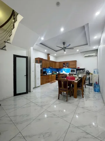 Bán Nhà Giang Biên Long Biên 75m2, 5 Tầng, Ô Chờ Thang Máy, Giá Tốt Nhất 2026