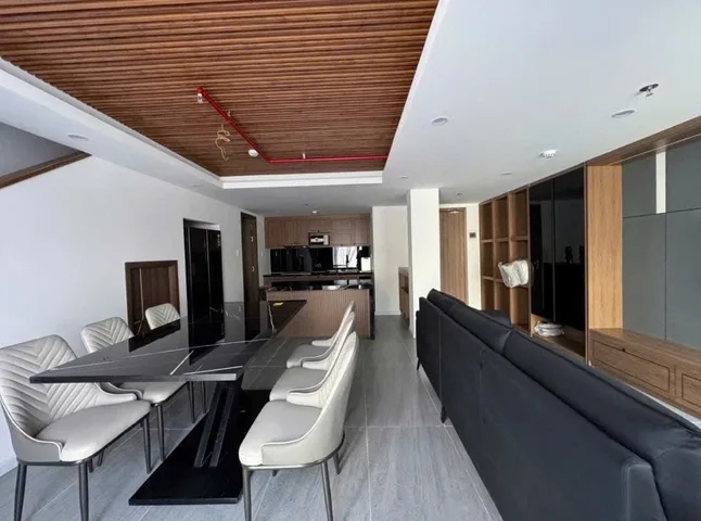 BIỆT THỰ GẦN BIỂN ĐÀ NẴNG-GÓC 2MT SƠN THỦY - GẦN BIỂN 130M 13.9 TỶ