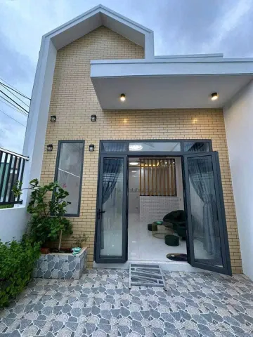 🌾 Đưa em 750tr em gửi lại anh chị căn nhà 100m2 ngay tại xã Củ Chi. Sổ sẵn. Dọn vô ở luôn
