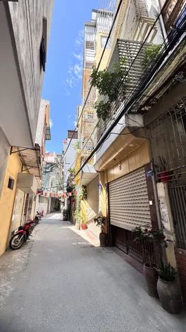 CCMN Cầu Giấy 48m, 8PKK MT> 5m, ngõ rộng thông kinh doanh.