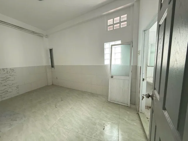 NHÀ HXH – PHÙNG VĂN CUNG – C4 TIỆN XÂY MỚI – 68M² – NGANG 5.2M – CHỈ 9.6 TỶ