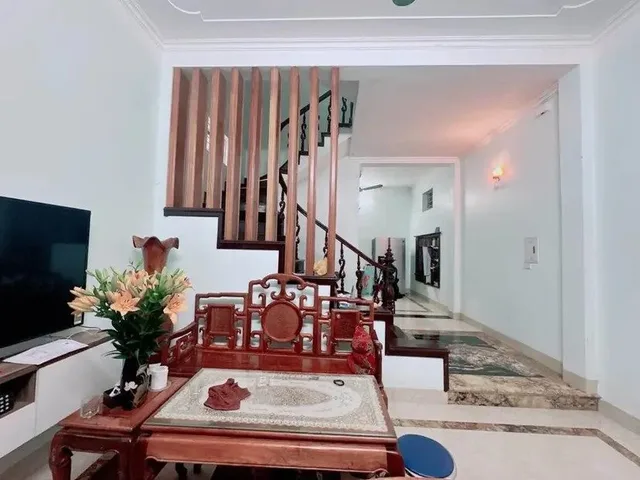 BÁN NHÀ PHỐ NGUYỄN VĂN CỪ LONG BIÊN 60M DÂN  CHẮC CHẮN GIÁ ĐẦU