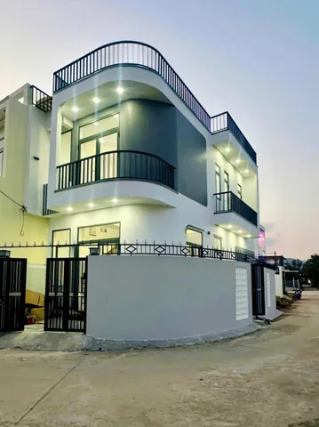 NHÀ 2 MẶT TIỀN DIÊN ĐIỀN – TRUNG TÂM DIÊN KHÁNH.
* Vị trí: Diên Điền, đường sáu sào, thôn trung 1