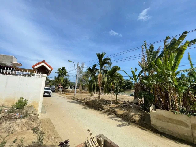 Bán lô đất view Sông Cái- Thôn Trung - Vĩnh Phương- Tp Nha Trang
- Xung quanh toàn nhà vườn Biệt Thự
- Diện tích 152m2