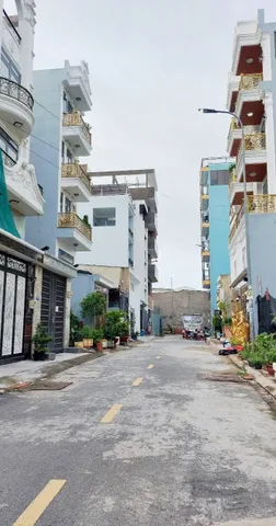 Bán nhà 72m² 4×18m² giá 9.3 tỷ  Phường Bình Trị Đông