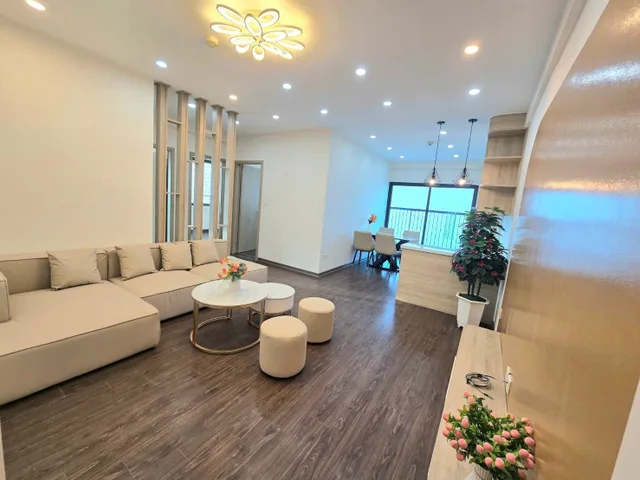 TT Văn Quán  Hà Đông căn chung cư lô góc
 chỉ 5.x tỷ (TL mạnh cho khách thiện chí)