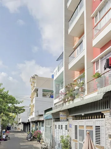 BÁN NHÀ MẶT TIỀN BÌNH TÂN KẾ LÊ VĂN QUỚI 40M2 4 TẦNG SÂN THƯỢNG 4.2 TỶ