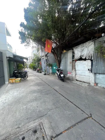 BÁN NHÀ HẬU GIANG QUẬN 6 130M2 NGANG 10M 15 TỶ HẺM XE HƠI