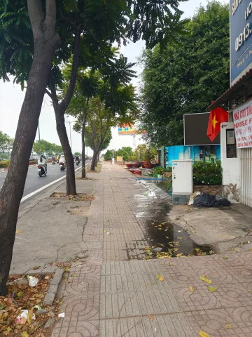 MẶT TIỀN PHẠM VĂN ĐÔNG - CÙNG VÁCH GIGAMALL - KINH DOANH ĐÌNH CŪA ĐÌNH -DT 192 M² FULL THỔ- NHİNH 100 TRIỆU/M2.