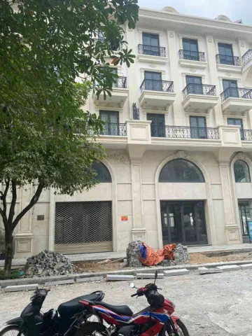 SIÊU BIỆT THỰ KHU ĐỒ THỊ VAN PHÚC CITY - BIỆT THỰ LIỀN Kề 140M²- Có HỆ THỐNG HẦM ĐẾ XE SIÊU HIỆN ĐẠI.