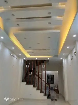 Cho Thuê Nhà Ngõ 575 Kim Mã 52M² 5 Tầng 7 Phòng - Nội Thất CB - Giá Thuê 25tr