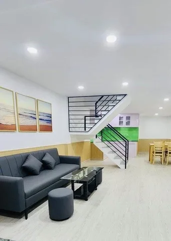 Nhà đẹp Gần Bến Xe Miền Tây, DT 86 M2, Nhỉnh 6 Tỏi.