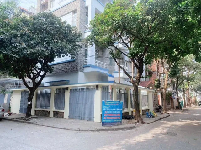 Cho thuê nhà PL, Ô TÔ, CĂN GÓC ở Thiên Hiền, Nam Từ Liêm 130M x 4T giá 41 triệu