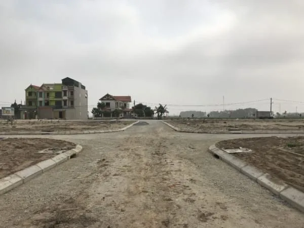 BÁN ĐẤT PHÂN LÔ VỈA HÈ LÔ GÓC 229m MỲ HÀO HƯNG YÊN