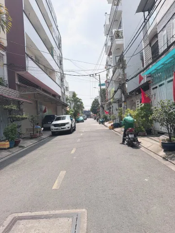 HXH 8m Thoại Ngọc Hầu, 115m2, 4x28.5, 5PN, nhà đẹp ở ngay, Chỉ 9.9 tỷ TL