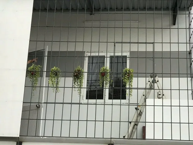 NHÀ SỔ RIÊNG - KHÔNG QUY HOẠCH LỘ GIỚI KHÔNG ĐÁNG KỂ - ĐƯỜNG SỐ 10 HIỆP BÌNH PHƯỚC