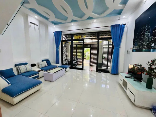 Nhà 1 trệt 2 lầu KDC Nam Long 2 – Full nội thất cao cấp