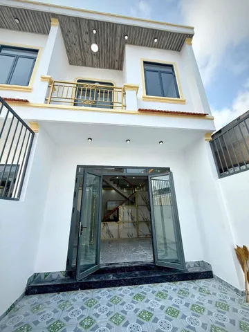 Bán nhà 2 mặt tiền kinh doanh CHỈ 700 TRIỆU SANV TÊN