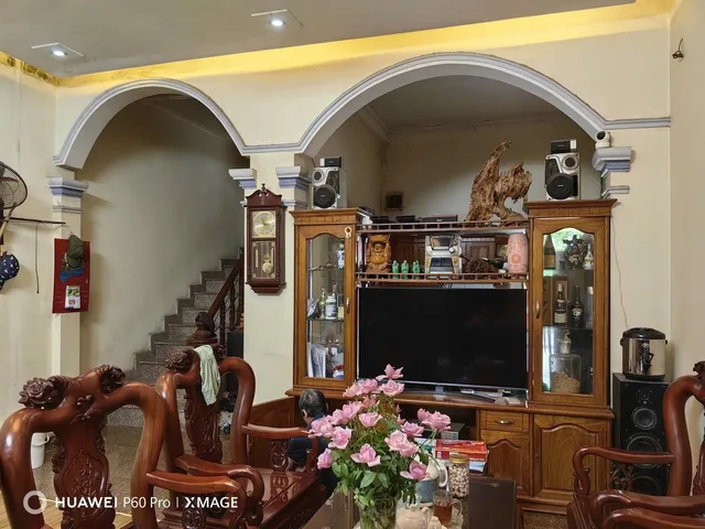 Bán Nhà 2 Mặt Tiền Cổ Nhuế. Bắc Từ Liêm. Ô Tô. Vỉa Hè. DT 50m2. MT 5.5m. Giá 21.9 Tỷ.