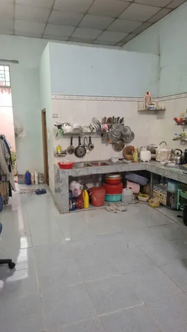 Bán nhà 126m² full thổ cư ngang 4,2m giá 5.8 tỷ tại Phường Long Bình