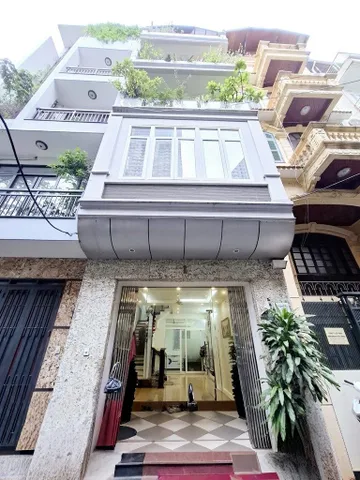 Bán nhà 92m² full thổ cư ngang 5m giá 33 tỷ tại Tô Vĩnh Diện, Thanh Xuân