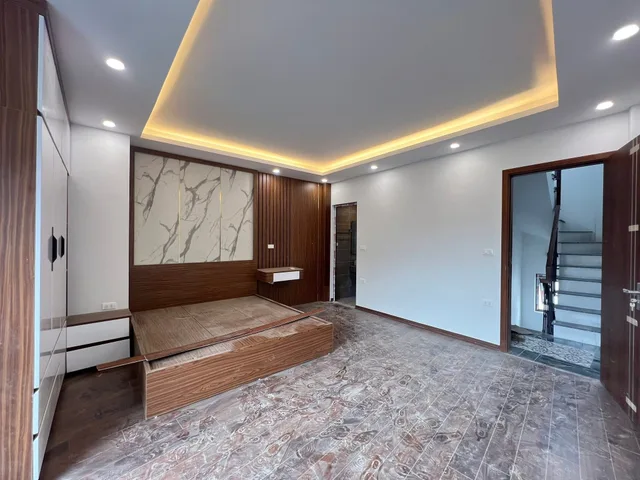 🏡 Bán Nhà Cầu Giấy 39m² x 7 Tầng Thang Máy – Nhà Mới 2 Thoáng – Gần Ô Tô – Giá 12.7 Tỷ