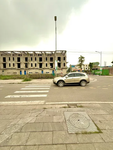 BÁN LÔ ĐẤT 102m² VIEW CÔNG VIÊN – TRUNG TÂM PHỔ YÊN