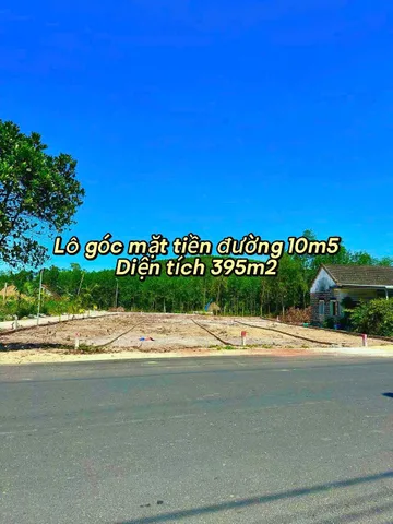 Lô góc 3 mặt tiền đẹp tại Xuân Phú, Quế Sơn giá chỉ hơn 1 tỷ