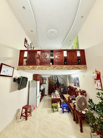 Bán nhà 68m² full thổ cư ngang 7.2m giá 29.8 tỷ tại Dương Văn Bé, Hai Bà Trưng