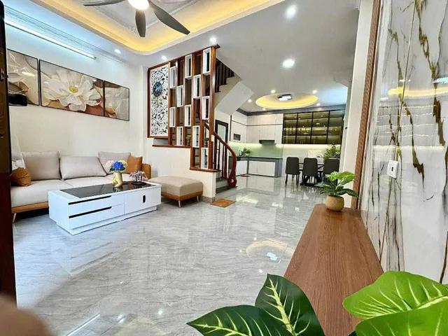 Chính Chủ cần tiền Nhà gần Quận Uỷ Bắc Từ Liêm gần 50m2, 5 tầng, 7.1 tỷ, mặt tiền gần 5m