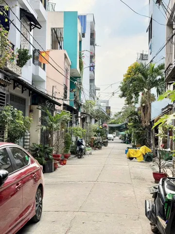 BÁN NHÀ ĐƯỜNG HẬU GIANG, SÁT KHU CƯ XÁ PHÚ LÂM A ( 4 X 14M X 2TẦNG ) GIÁ : NHỈNH 5 TỈ TL