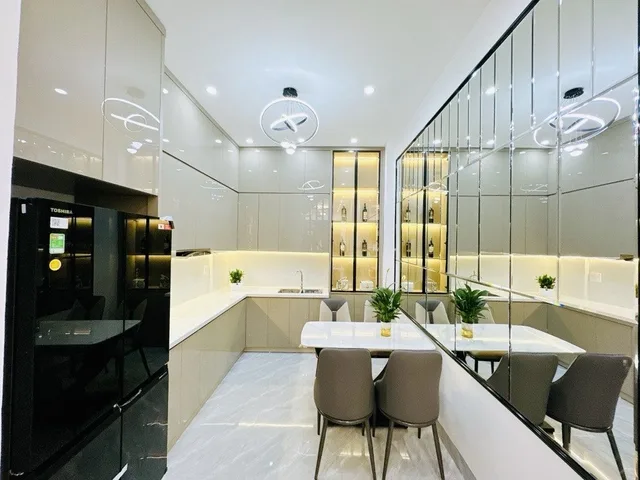 🌿 Một căn nhà đúng nghĩa “cao cửa rộng nhà” – để mỗi ngày trở về là một niềm hạnh phúc.