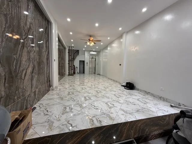 SIÊU PHẨM MẶT PHỐ, 6 TẦNG THANG MÁY BỀ THẾ, VỊ TRÍ KINH DOANH NGON