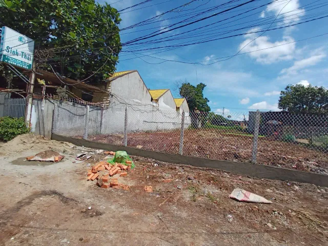 Bán đất 130m² có sẵn 100m² thổ cư ngang 5.2m giá 2.05 tỷ tại Phường Ea Kao