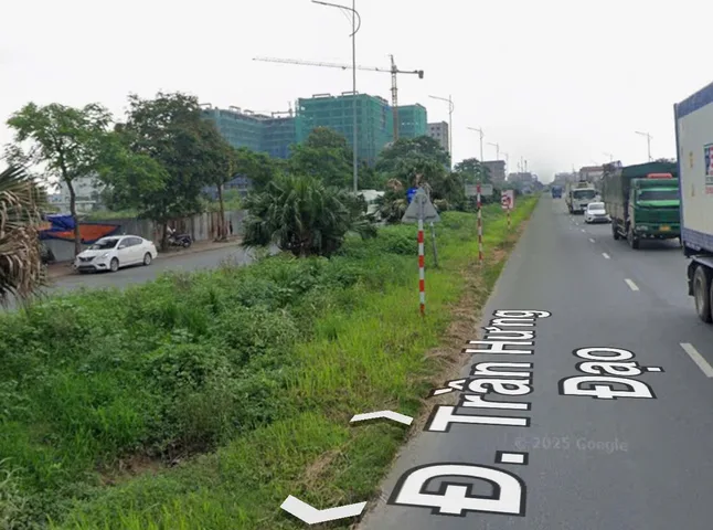 Bán nhà 6 mặt đường quốc lộ 18 cạnh cổng chào mao dộc phượng mao quế võ. Diện tích 102m mặt tiền 5m hướng đông bắc. Kinh doanh tốt. Phường phương liễu tỉnh bắc ninh