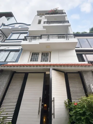 🔊 Nhà gần đường TÂN SƠN NHÌ, hẻm ôtô 5m, tiện ích bao quanh, thuận tiện kinh doanh đa ngành nghề.