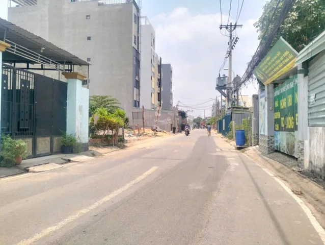 KẸT TIỀN SANG GẤP 4X25m=100m2 MT VÕ VĂN HÁT NGA ĐH TÀI CHÍNH, SÁT KCN SAM SUNG GIÁ 7,2TY