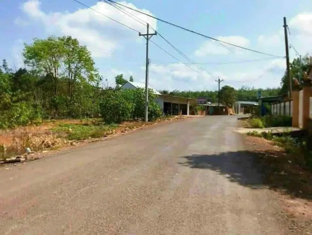 Bán nhà 119m² có sẵn 60m² thổ cư ngang 5m giá 2.1 tỷ tại Xã Quảng Phú