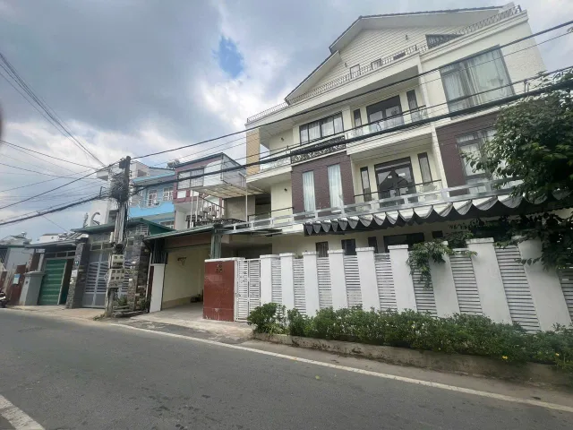 Cho thuê nhà mặt tiền Cổ Loa phường 2 Đà Lạt 22 triệu/tháng
