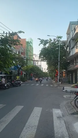 Bán nhà 150m²  8×19m² giá 33.5 tỷ Phường Tân Sơn Nhì