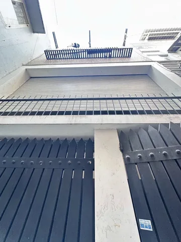 Cô Nhung cần bán nhà gần MT Trần Bình Trọng, P.5, Bình Thạnh – 53m2 giá 2tỷ270tr. Sổ chủ giữ.