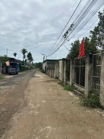 NHÀ GÓC 2 MT PHƯỜNG EAKAO