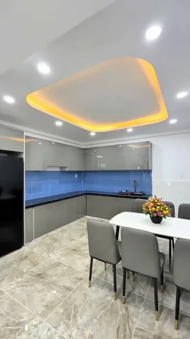 Căn 41.1m² Nguyễn Bỉnh Khiêm, Gò Vấp giá 3 tỷ 050. Xây 1 trệt 3 lầu có lửng, sổ sẵn. Dễ kinh doanh