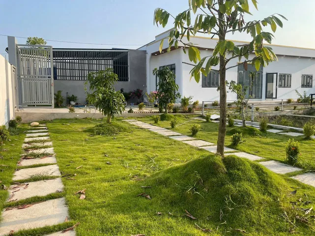 Bán nhà vườn đẹp , đường oto beton xã Phước Vân, Cần Đước tdt 900m2 ( 238m2 thổ) 2pn giá 4 tỷ