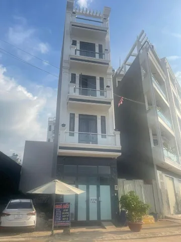 Bán nhà 64m²  4×16m² được giá 10.5 tỷ  Phường Bình Hưng Hòa