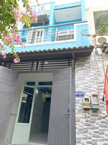 Nhà đẹp 2/ ngắn Đường Cây Cám Ấp 2, Vĩnh Lộc B...sát Liên Khu 5-6, Bình Tân. 
✅ DT: 4 x 16m  - 1 trệt - 1 lầu , 2PN, 1 phòng thờ. 2WC.